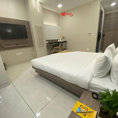 Shree Ganga Smb Hotels Ujjain Exterior photo