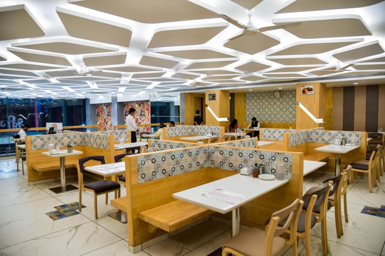 Shree Ganga Smb Hotels Ujjain Exterior photo