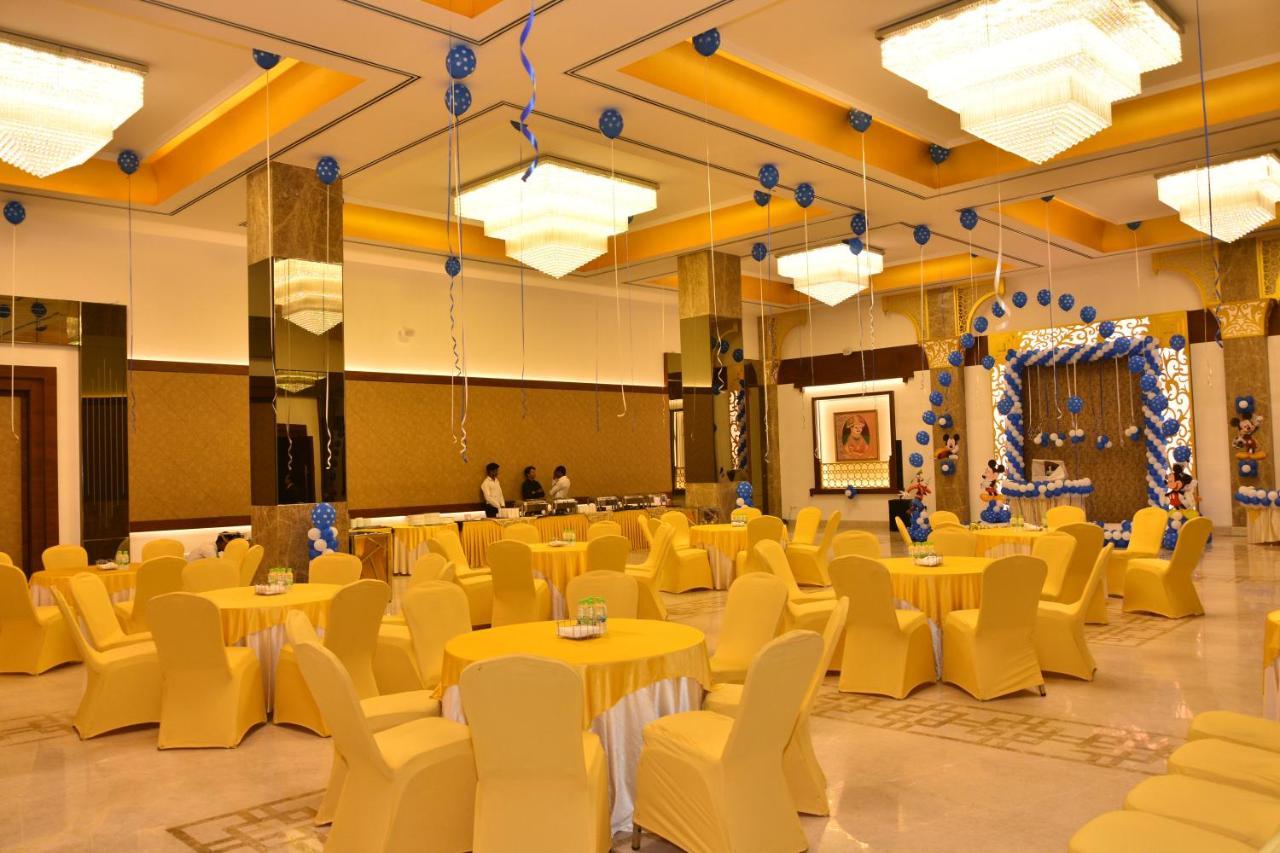 Shree Ganga Smb Hotels Ujjain Exterior photo